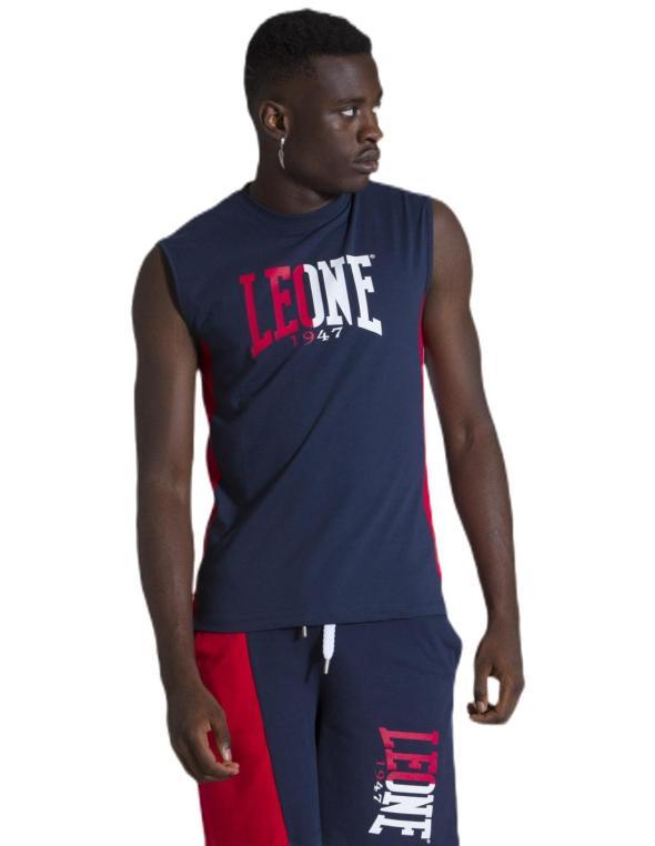 Man T-shirt sleeveless...