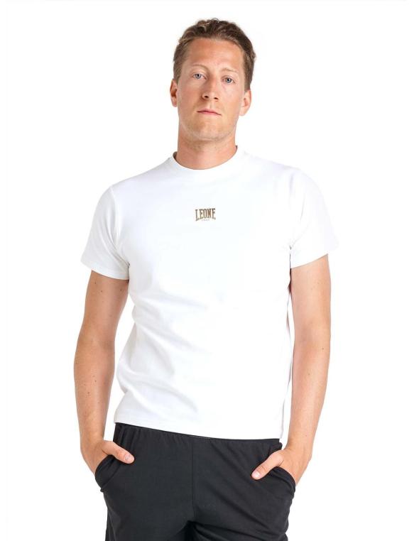Man t-shirt short sleeves...