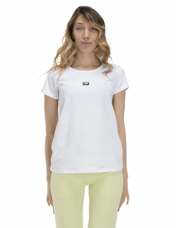Woman t-shirt short sleeves...
