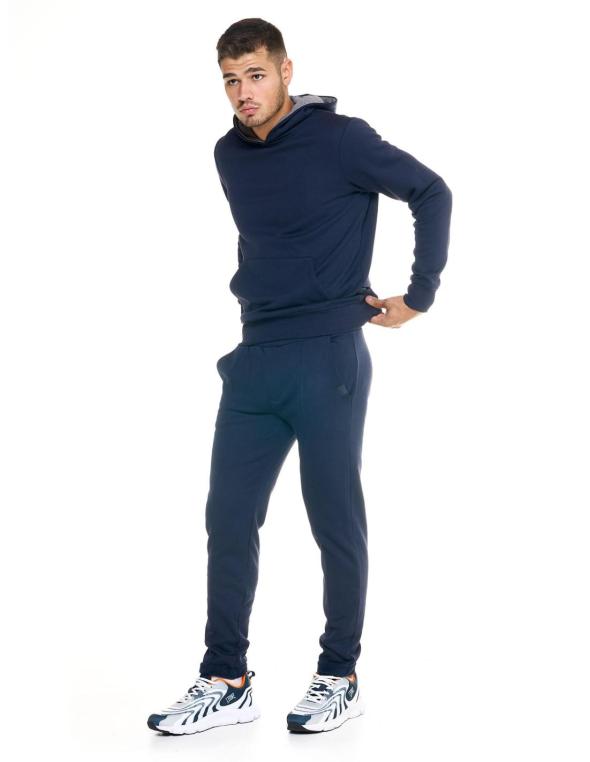 Man sweatpants Lifestyle 2