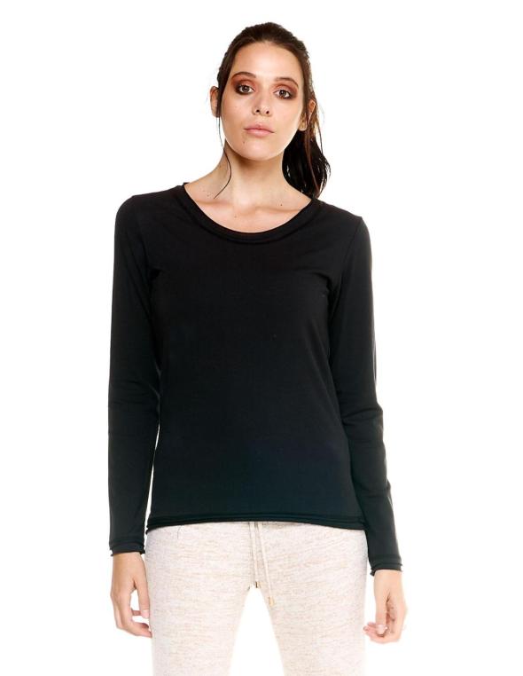 Woman t-shirt long sleeves... 2