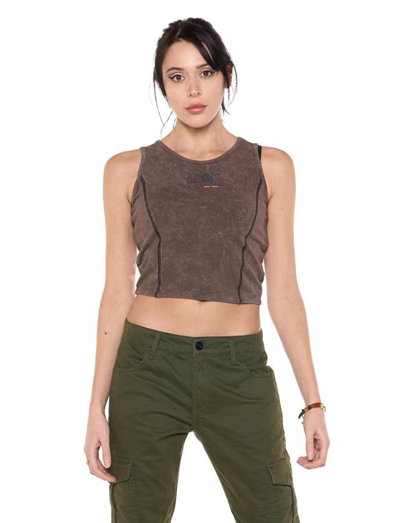 Woman tank Gen Z