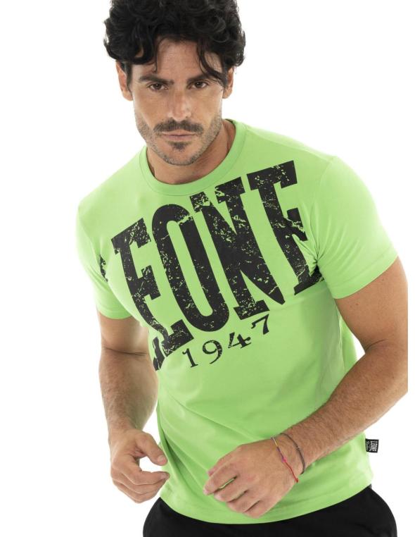 Man t-shirt short sleeves...