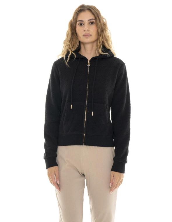 Woman sherpa Gold Studs