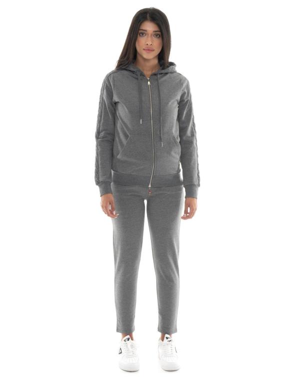 Woman tracksuits Braid