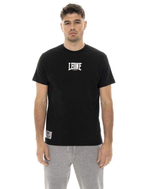 Man t-shirt short sleeves...