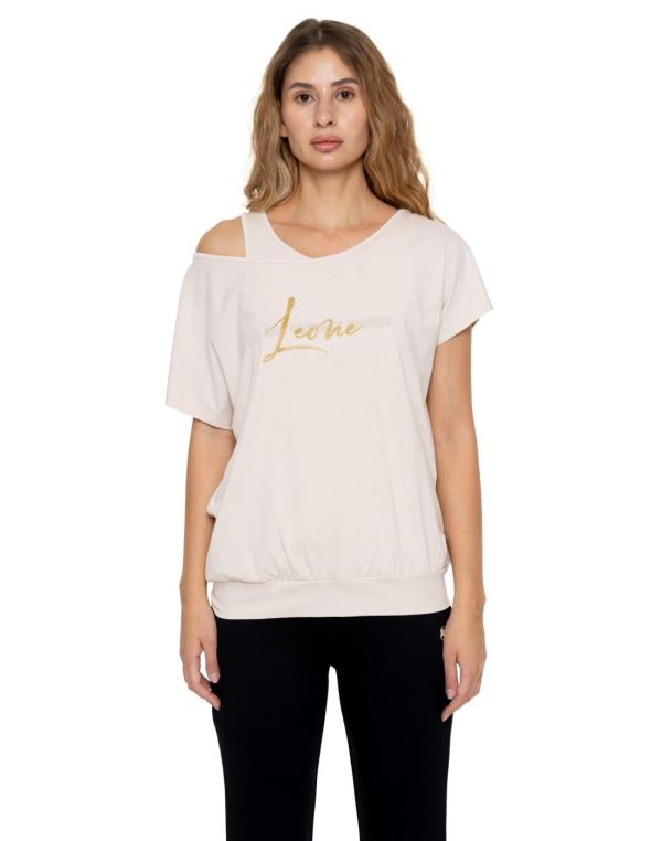 Woman t-shirt Classy
