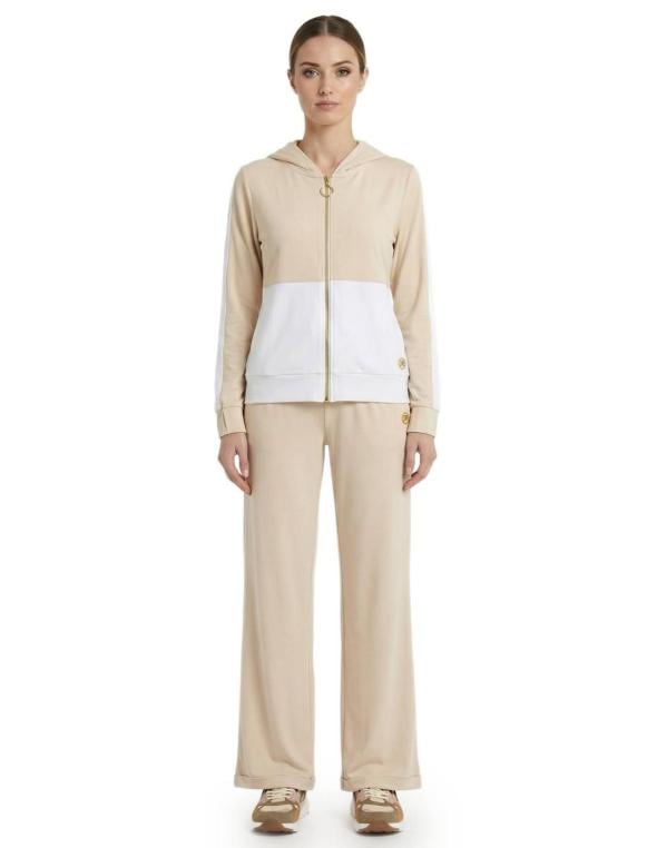 Classy women's tracksuits 2